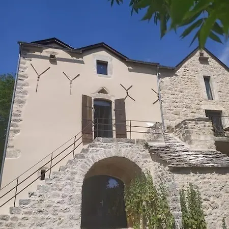 Chez Guetou De Charme En Lozere 펜션
